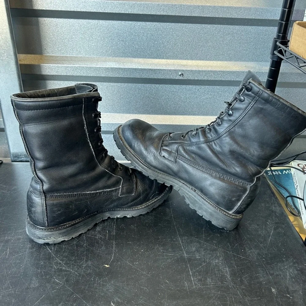 Vintage Black Leather Combat Boots Vibram Sole High Top Lace Up Mens 11 W C2